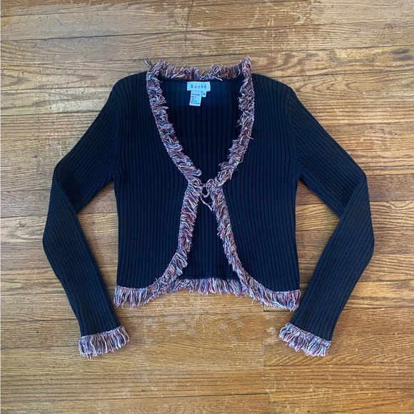 Sobré Sweaters - Y2k CROPPED BLACK RIBBED RAINBOW FRINGE TIE FRONT CARDIGAN